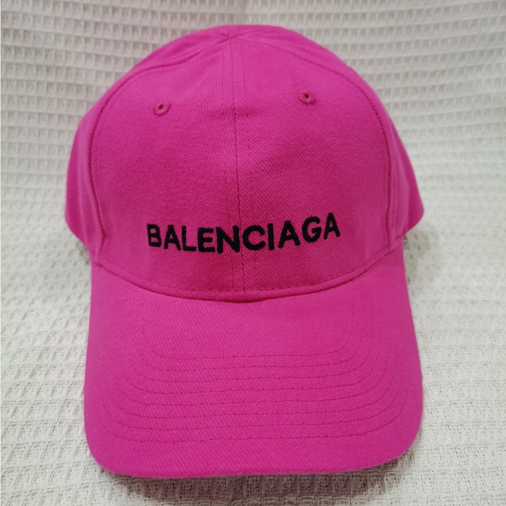 [AUTHENTIC] Balenciaga Pink Adjustable Hat